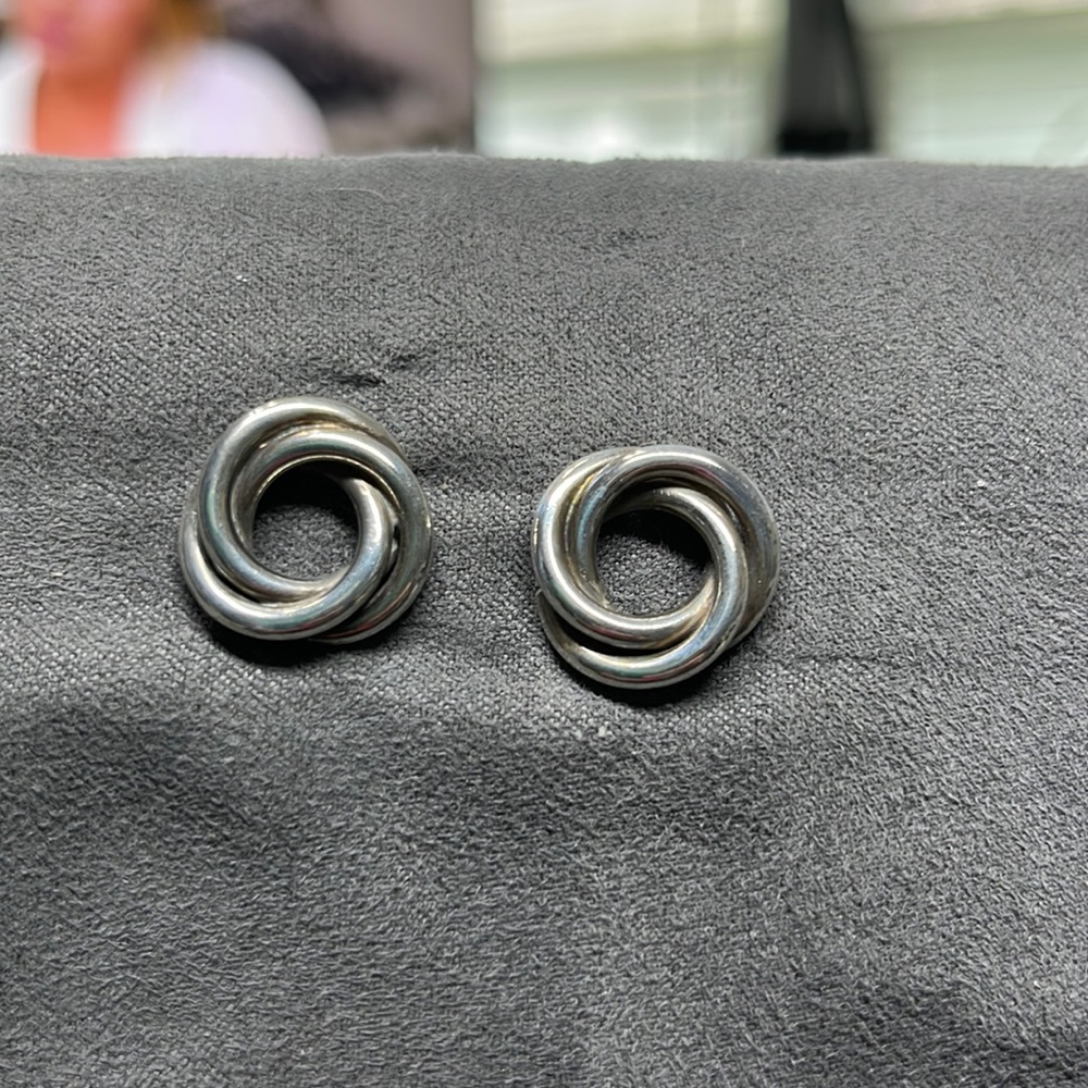 Sterling silver twisted circles post earrings